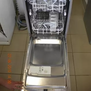Продам посудомоечную машину Ariston CIS I LI 480 A