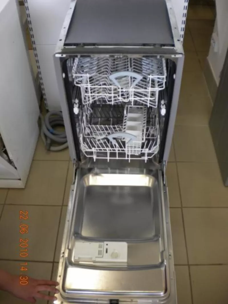 Продам посудомоечную машину Ariston CIS I LI 480 A
